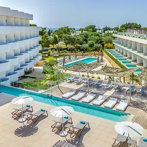 https://inturotel-hotel-cala-esmeralda.balearic-islands.net