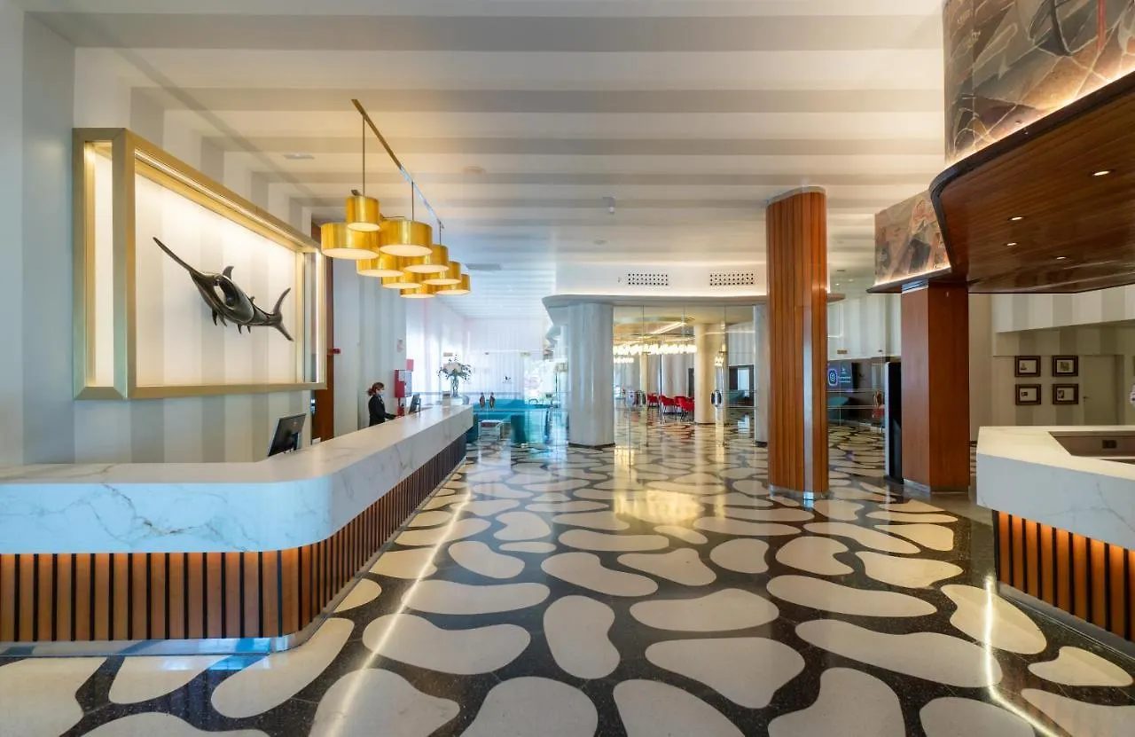 Medplaya Hotel Pez Espada Torremolinos 4*,